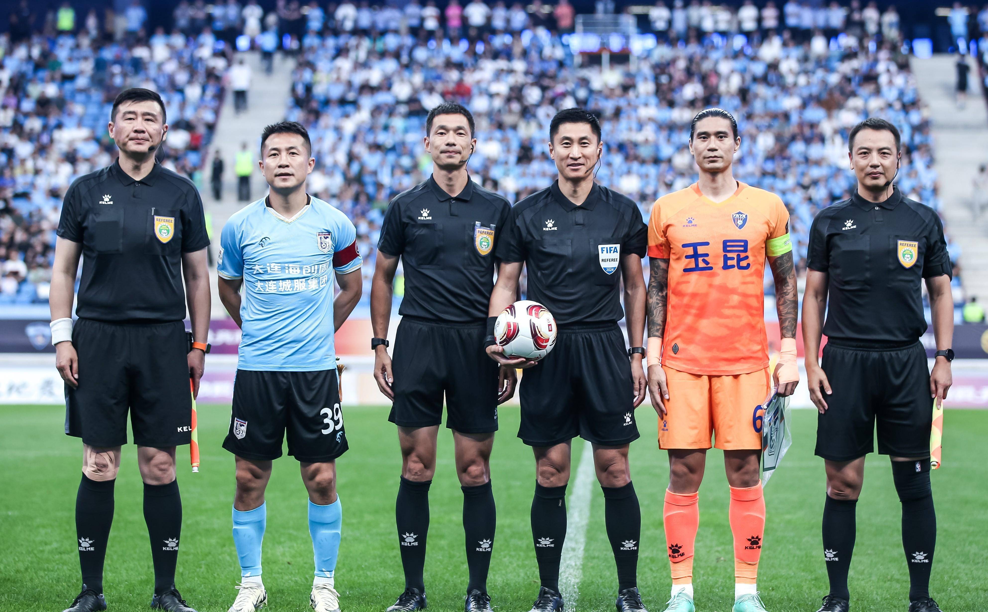 包含主场士气高涨,全力以赴争取胜利的词条 包含主场士气高涨,全力以赴争取胜利的词条