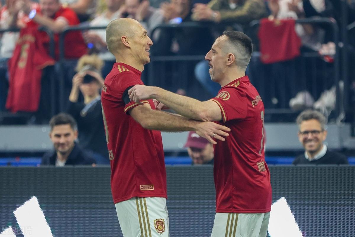 拜仁客场轻取三分!罗本助攻齐奥特进球 拜仁客场轻取三分!罗本助攻齐奥特进球