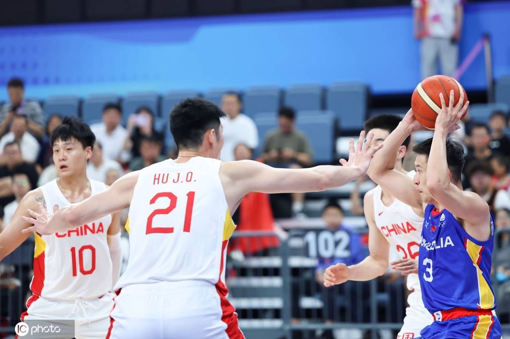 包含中国篮球职业联赛掀起高潮,球迷狂热支持的词条 包含中国篮球职业联赛掀起高潮,球迷狂热支持的词条