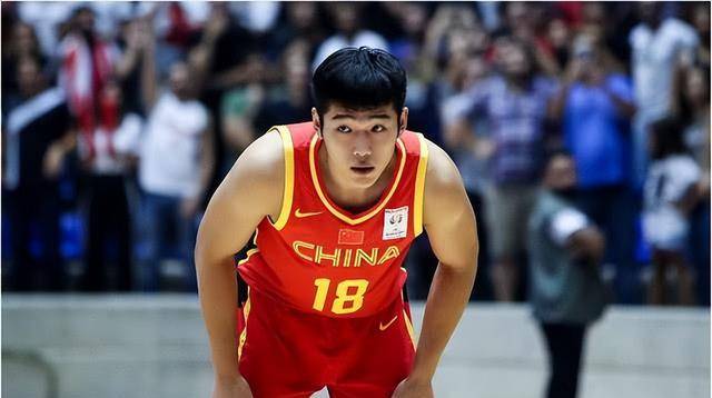 关于双方实力旗鼓相当,比分胶着不分高下的信息 关于双方实力旗鼓相当,比分胶着不分高下的信息