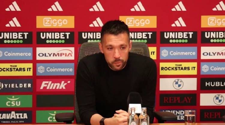 埃因霍温客场逆转击败柏林赫塔 埃因霍温客场逆转击败柏林赫塔