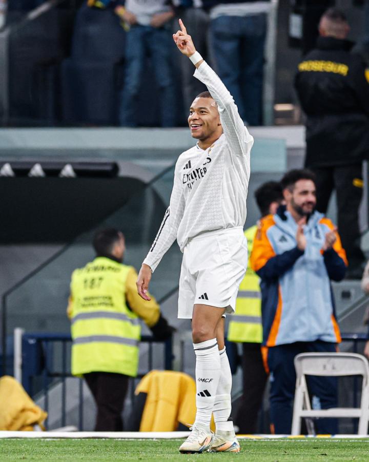 开云体育登录-塞维利亚客场作战，士气高涨迎接下一场挑战