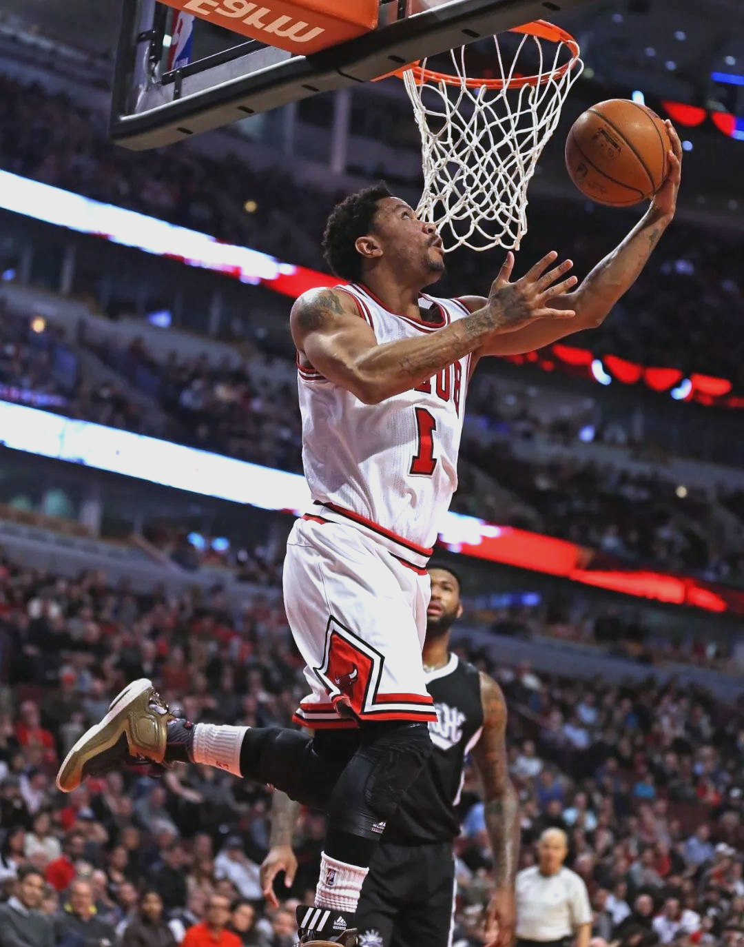 关于看点频现,球员表现惊艳的信息 关于看点频现,球员表现惊艳的信息