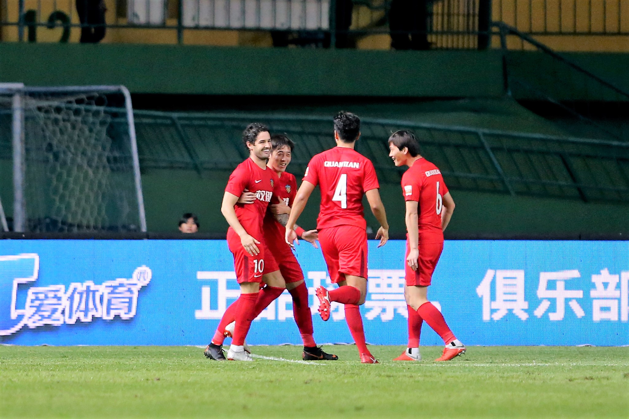 广州富力主场告捷,战胜权健的简单介绍 广州富力主场告捷,战胜权健的简单介绍