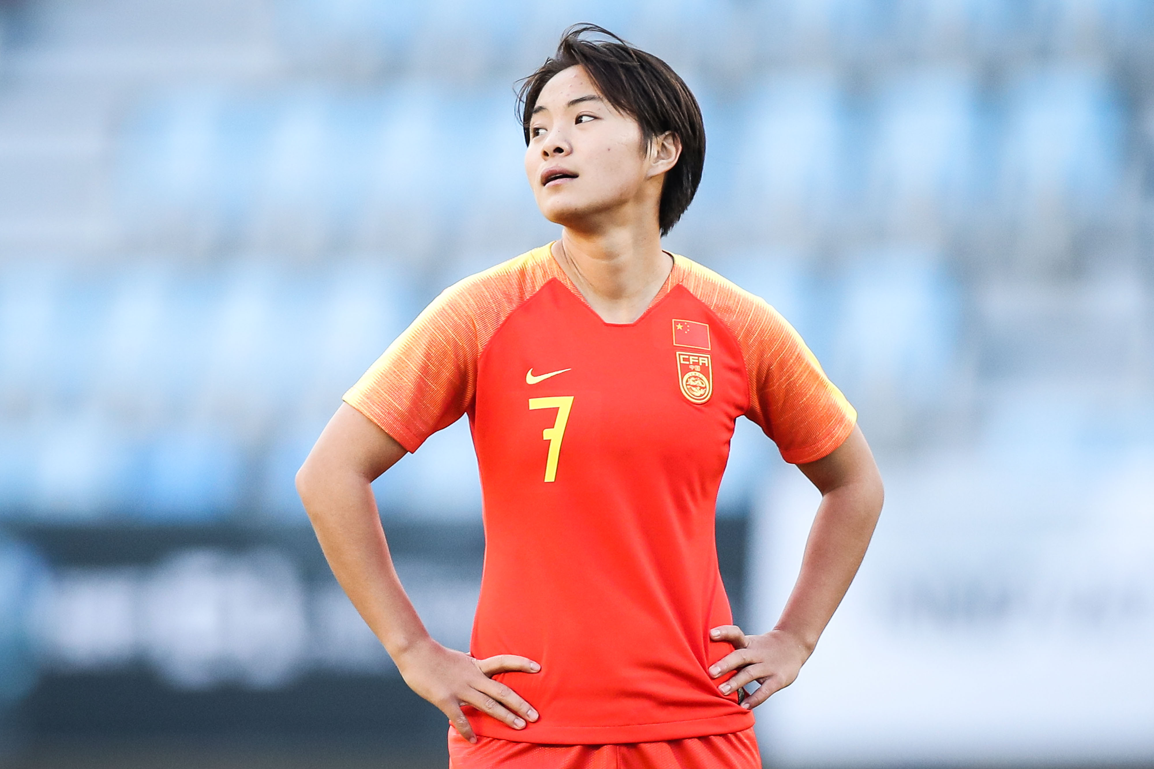 热血沸腾！女足队员奋力作战！的简单介绍