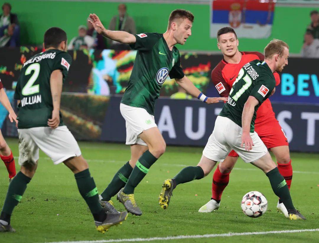 包含弗赖堡客场保持不败,继续稳居德甲中游的词条 包含弗赖堡客场保持不败,继续稳居德甲中游的词条