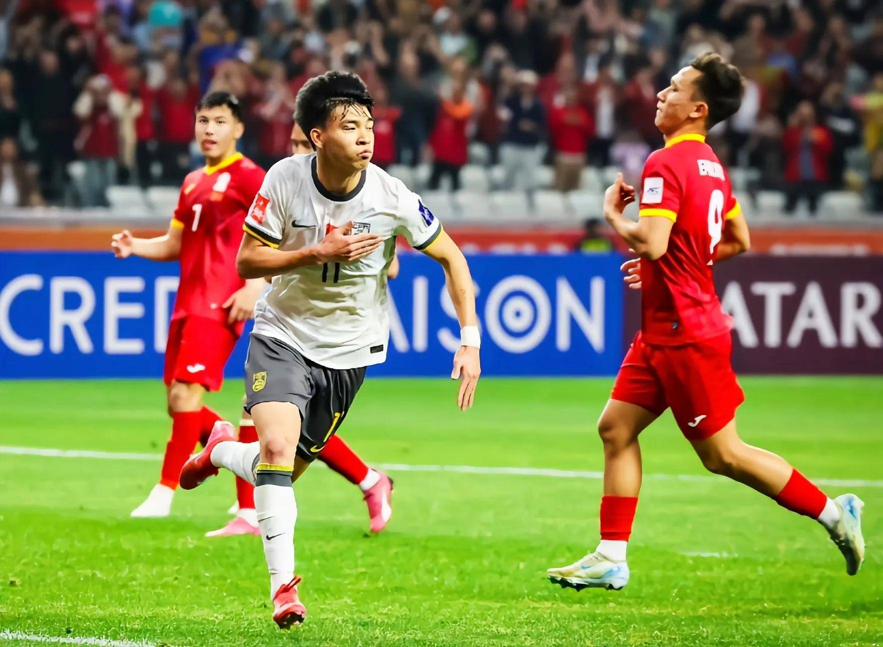 伊拉克队在亚洲联赛中取得关键胜利 伊拉克队在亚洲联赛中取得关键胜利