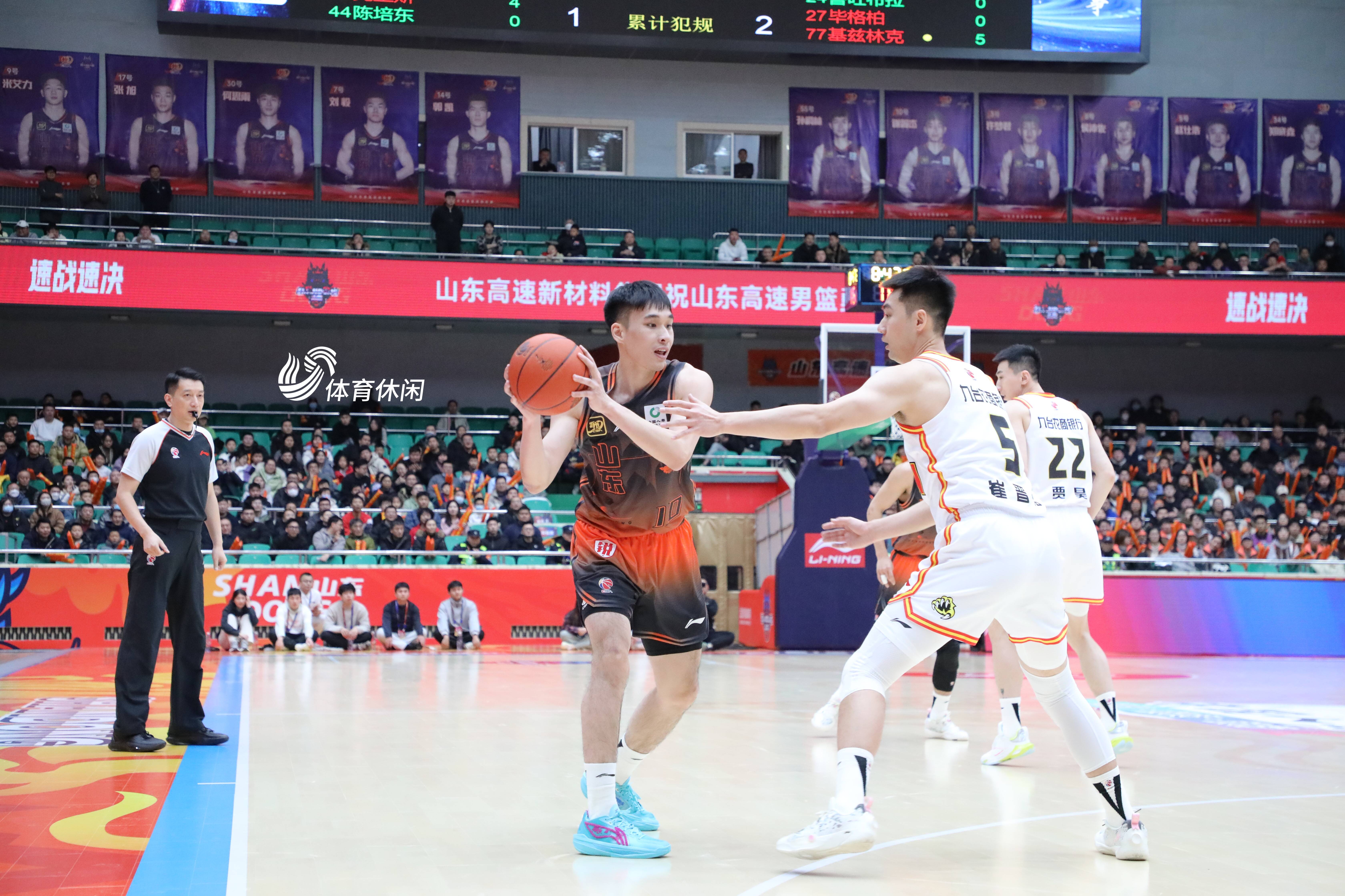 山东队外援表现抢眼,力挺球队晋级 山东队外援表现抢眼,力挺球队晋级