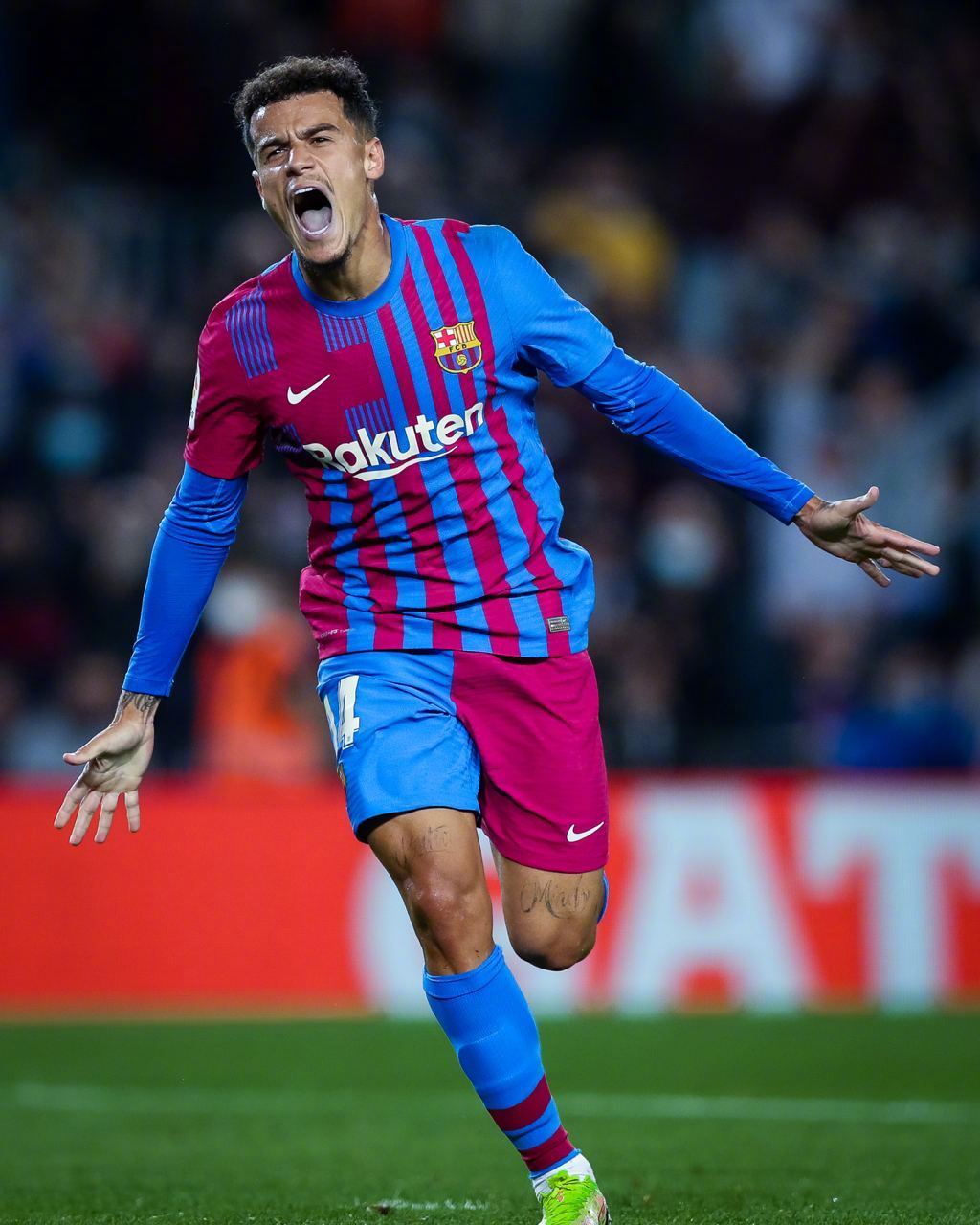 瓦伦西亚主场不敌对手,遭遇阻击 瓦伦西亚主场不敌对手,遭遇阻击