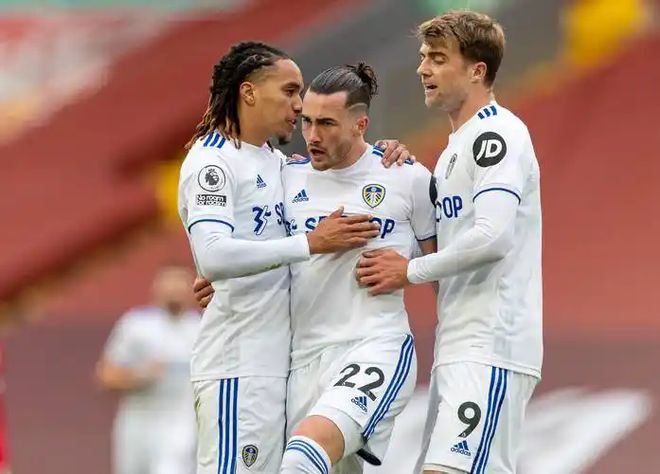 赫尔城客场失利,保级形势再度紧迫 赫尔城客场失利,保级形势再度紧迫