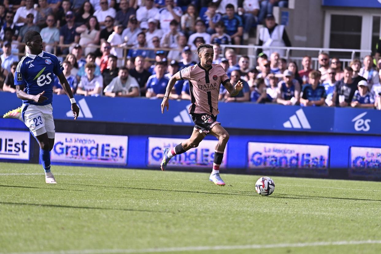 雷恩迎战斯特拉斯堡,争夺主场胜利 雷恩迎战斯特拉斯堡,争夺主场胜利