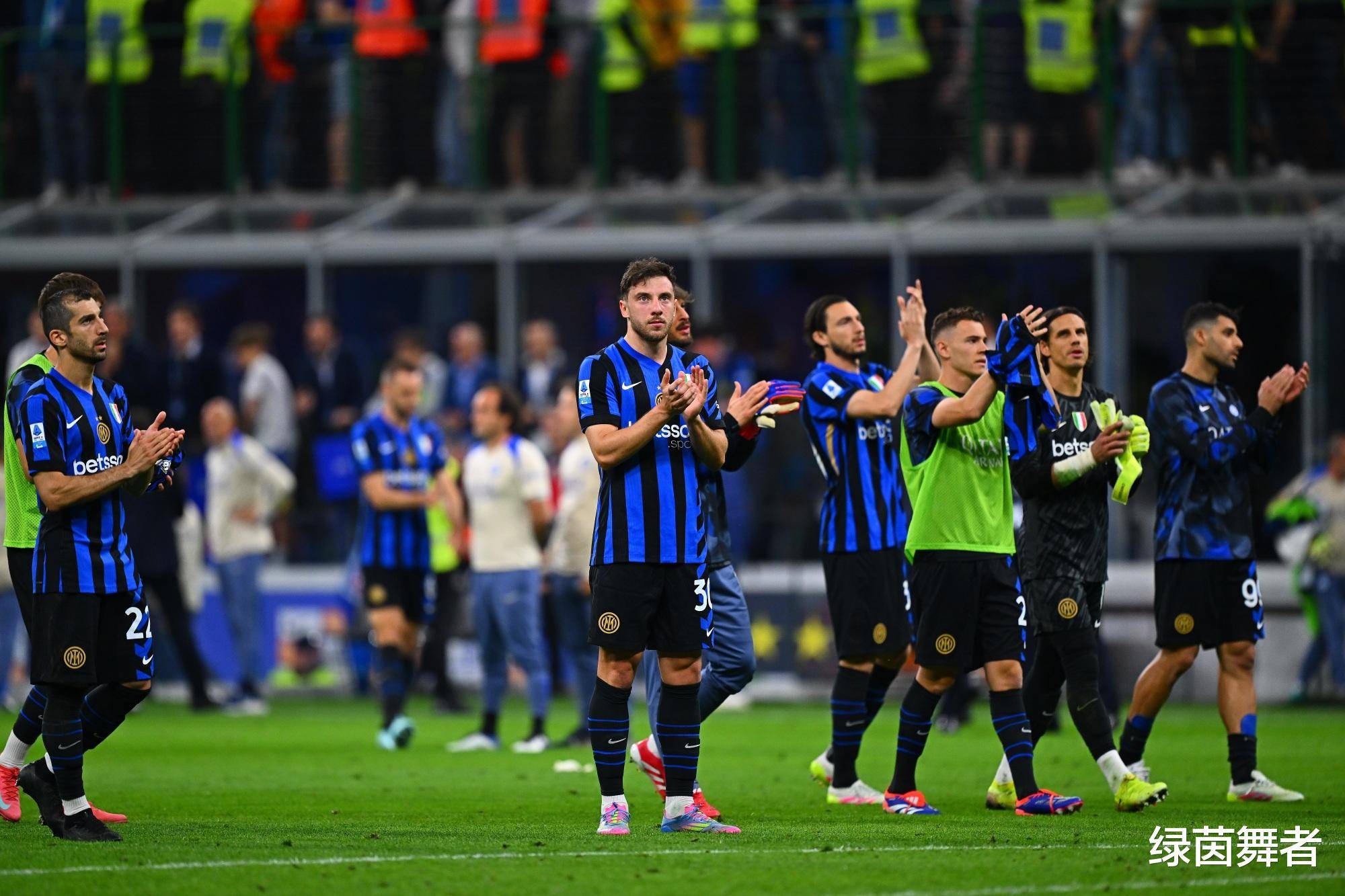 欧洲洲际冠军杯即将开启,豪门盛宴即将展开 欧洲洲际冠军杯即将开启,豪门盛宴即将展开