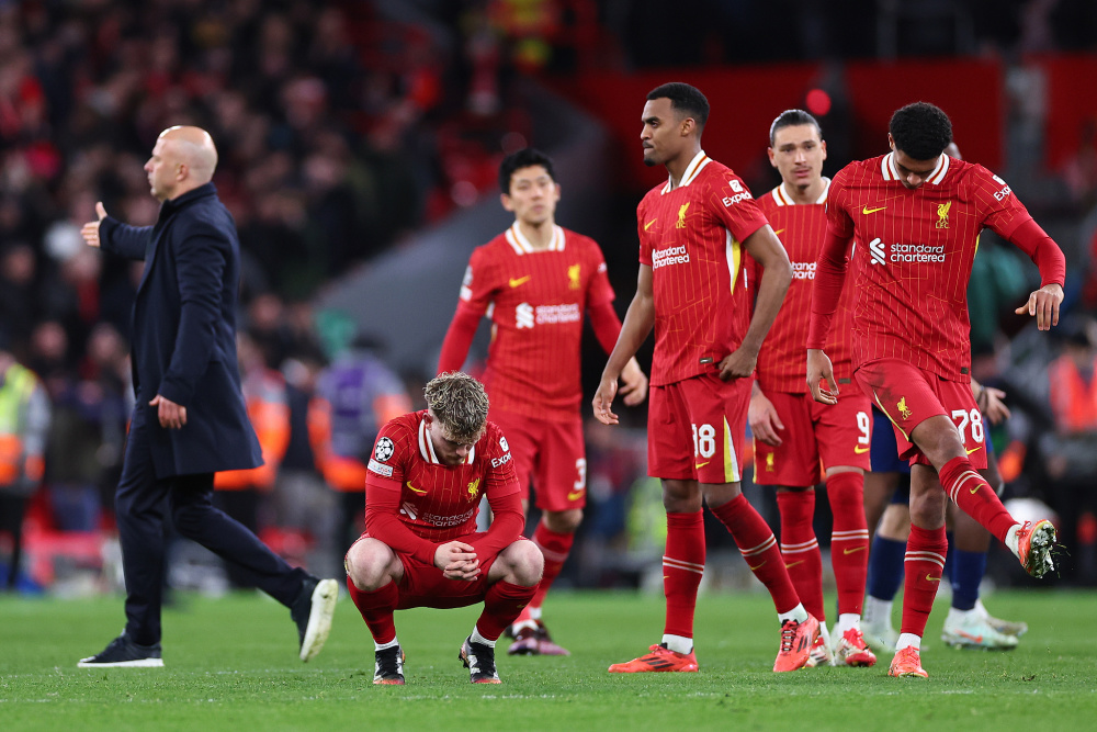 利物浦惨败巴黎,客场吞下两球无缘晋级 利物浦惨败巴黎,客场吞下两球无缘晋级