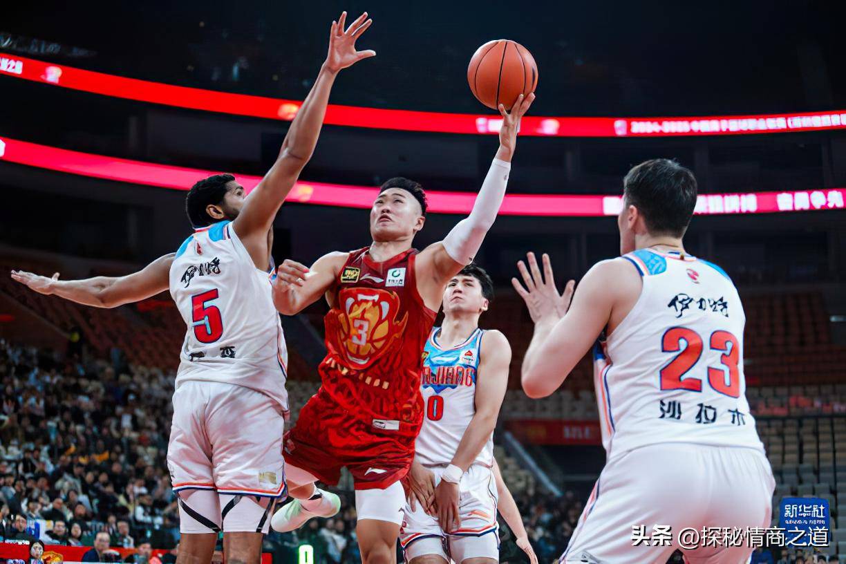 开云体育登录-浙江球员逐渐找回状态，球队整体表现逐步提升