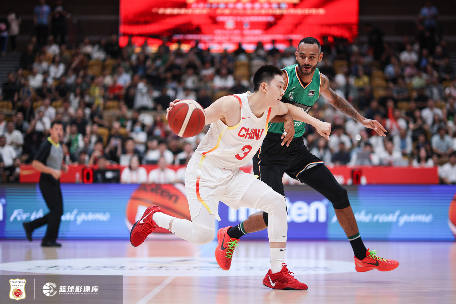 开云体育登录-河南男篮战术精妙，取得关键胜利步入顶级赛场