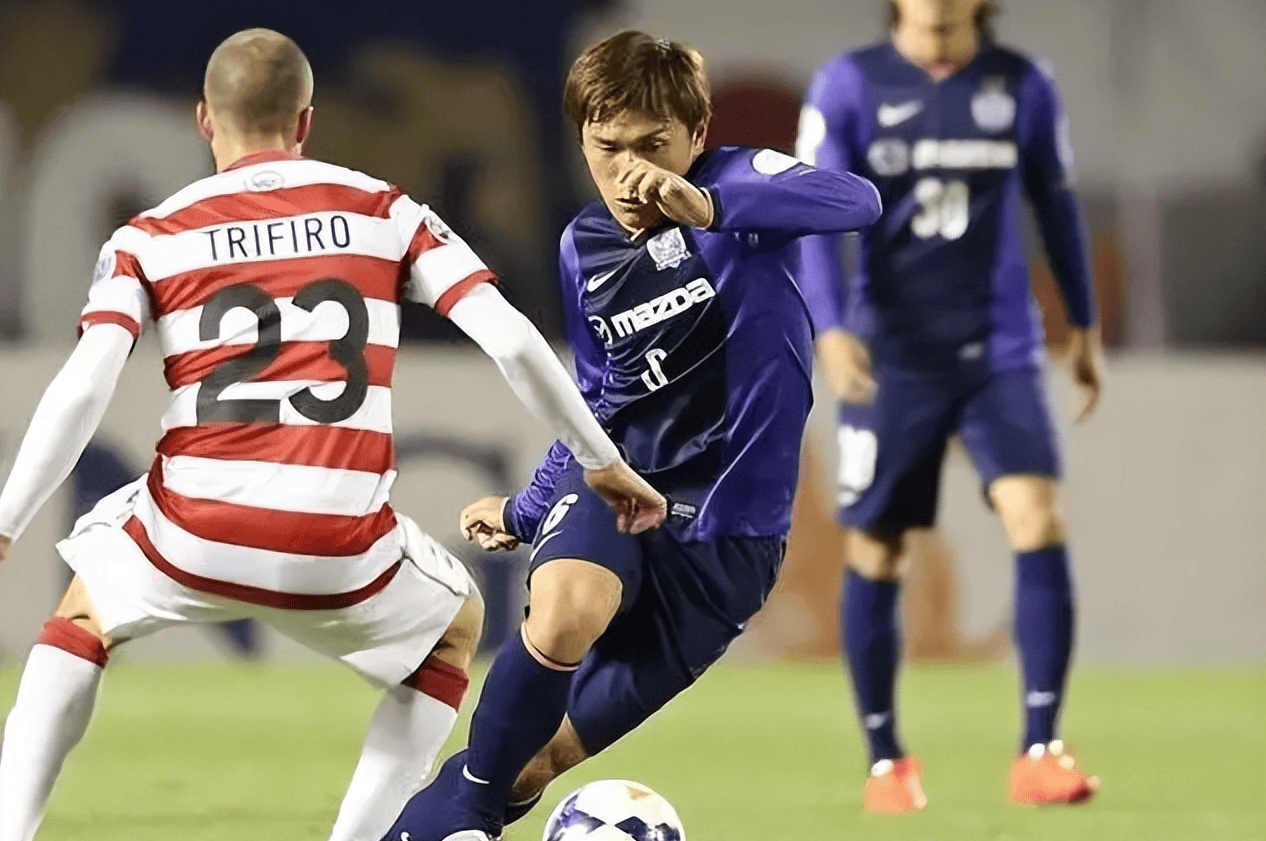 包含广岛三箭表现惊艳,火力全开晋级的词条 包含广岛三箭表现惊艳,火力全开晋级的词条