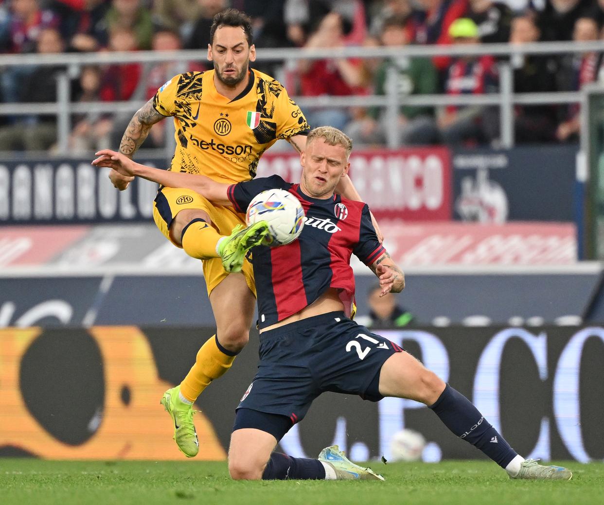 意甲联赛:佛罗伦萨主场大胜博洛尼亚,豪取三分 意甲联赛:佛罗伦萨主场大胜博洛尼亚,豪取三分