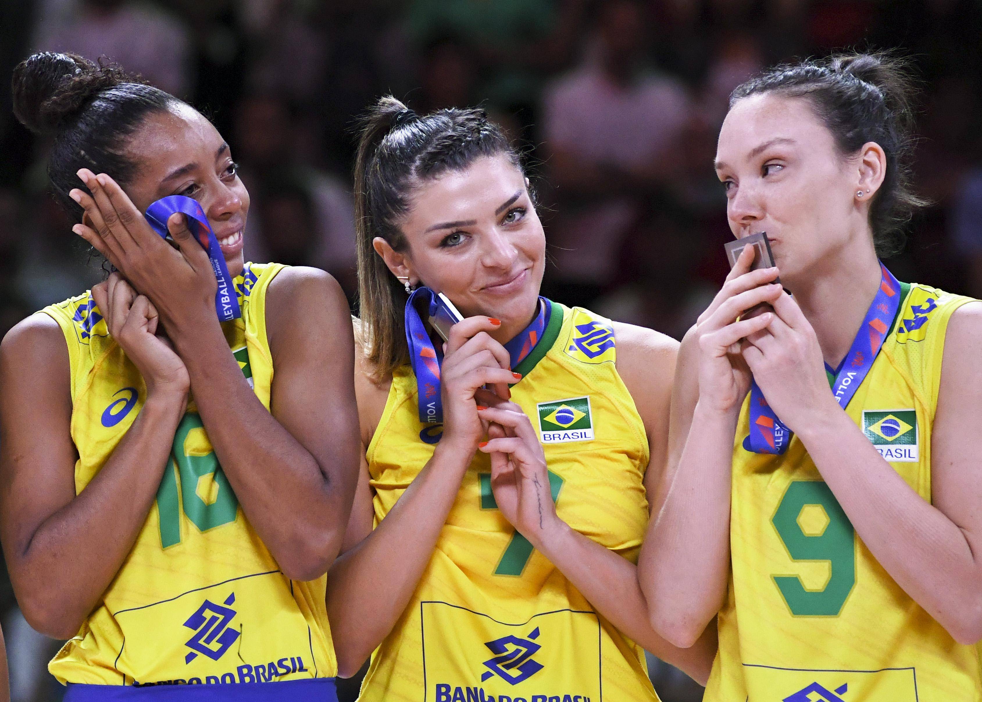 汉普顿联队逆转华德福队,继续领先联赛 汉普顿联队逆转华德福队,继续领先联赛