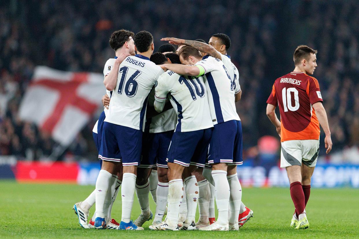 立陶宛在欧预赛中击溃拉脱维亚