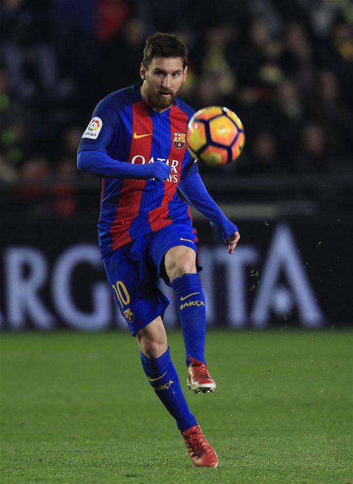 巴塞罗那壮丽开局逆袭跻身前三 巴塞罗那壮丽开局逆袭跻身前三