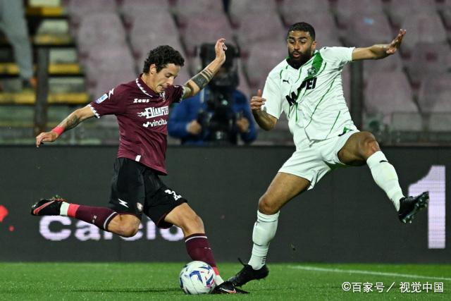 沃尔夫斯堡击败了门兴格拉德巴赫,豪取三分 沃尔夫斯堡击败了门兴格拉德巴赫,豪取三分