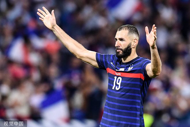 比塞耶斯勒关注法国联赛战况 比塞耶斯勒关注法国联赛战况