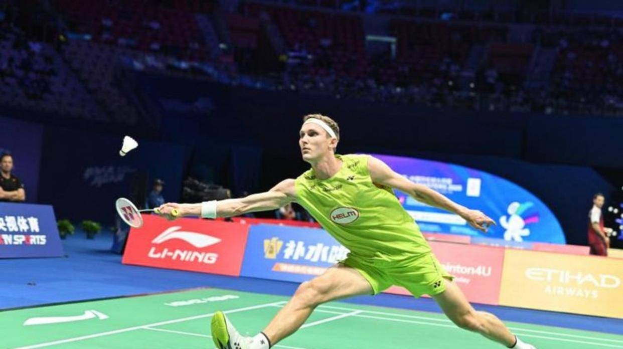 法国队完胜德国队，安赛龙刷新纪录