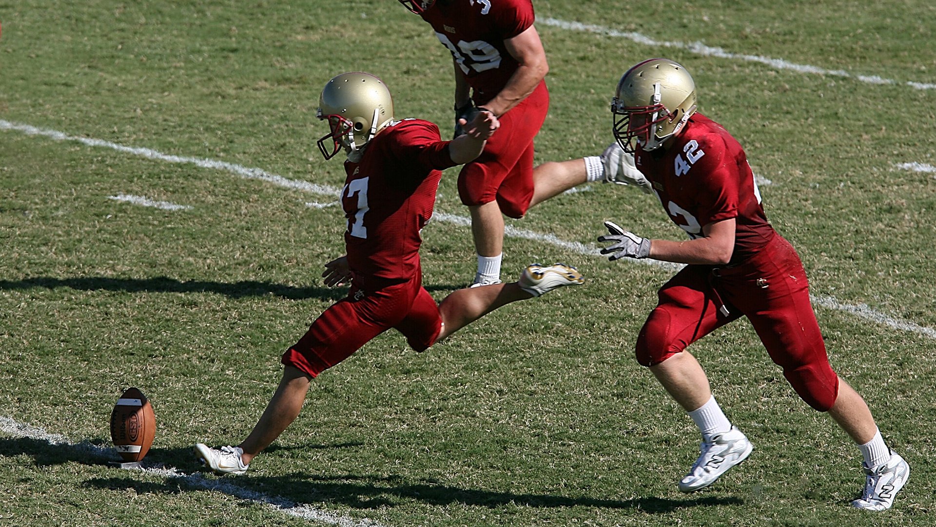 开云体育-冰山之下，沉默球星切特如何在京疆对决的窒息压力中完成救赎