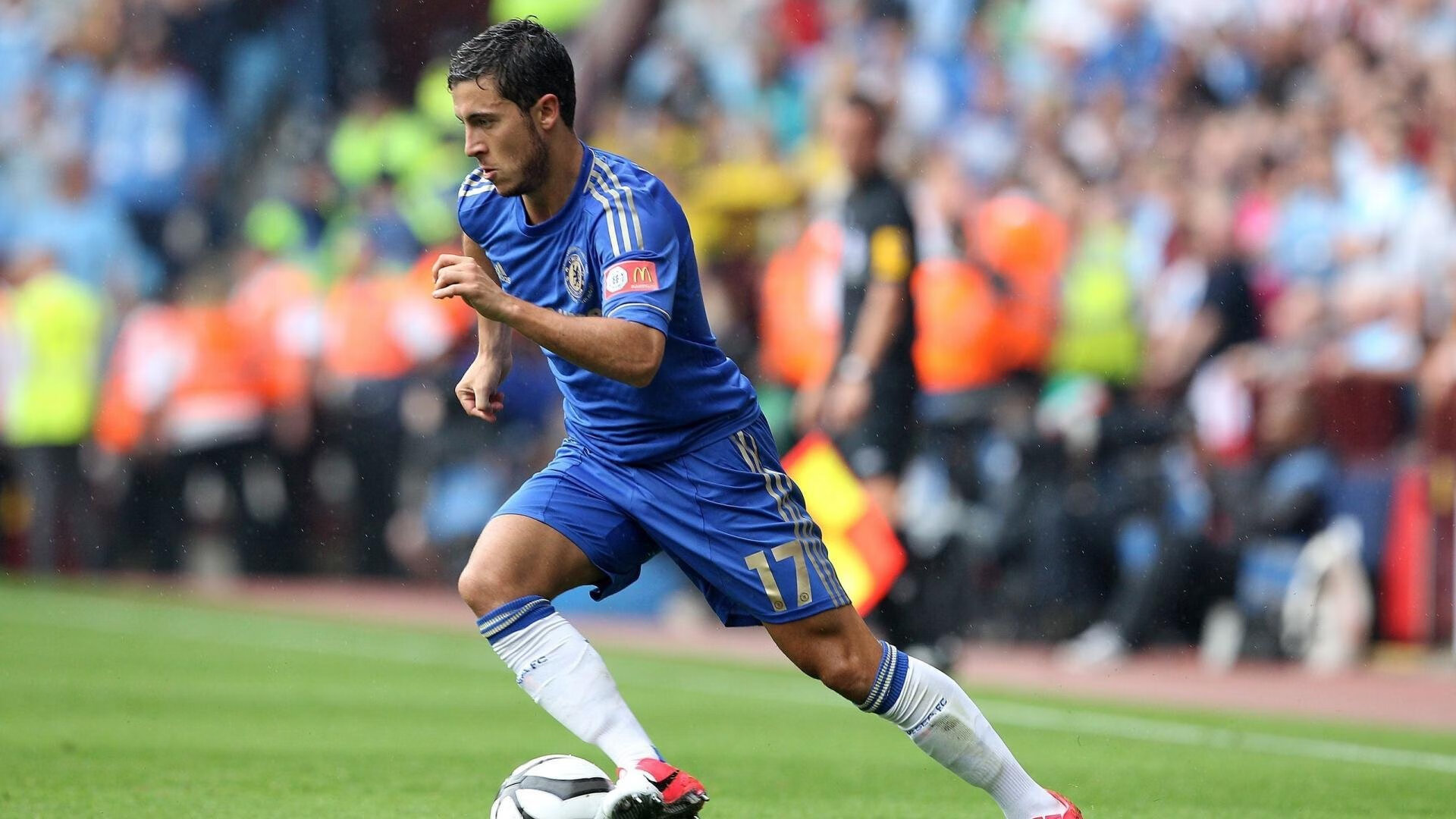 逆转之夜！喀麦隆单节风暴击溃英格兰，孔德化身关键先生导演奇迹